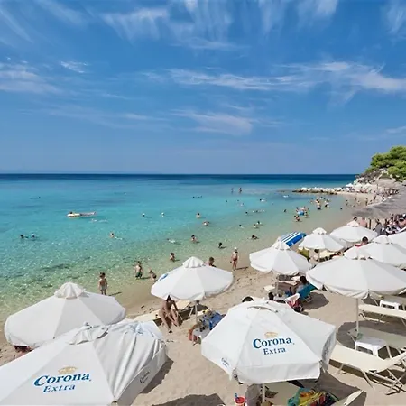 Semesterbostad Apollonas Beachfront 1 *