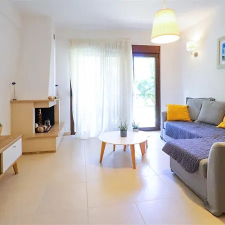 Apollonas Beachfront 1 Semesterbostad Nikiti (Sithonia)